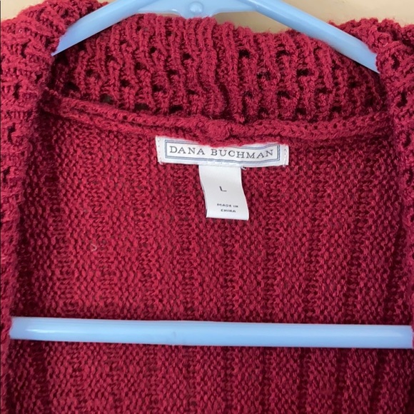 Burgundy cardigan - Picture 2 of 4